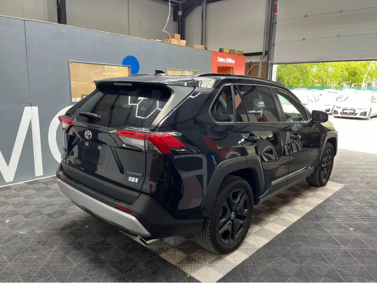 Toyota RAV4 2024 TOYOTA RAV4 HYBRID ADVENTURE 2.5 - Image 2