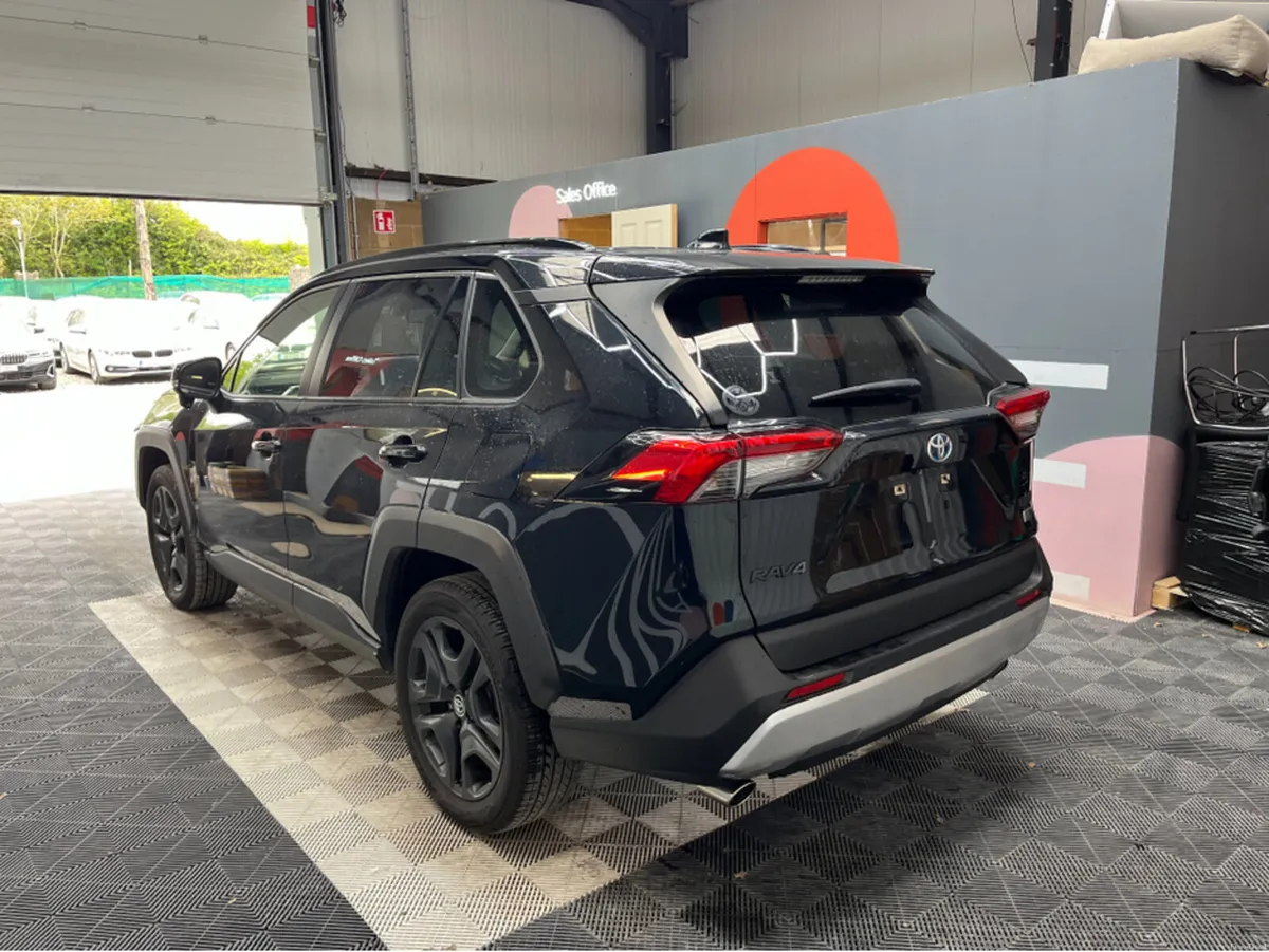 Toyota RAV4 2024 TOYOTA RAV4 HYBRID ADVENTURE 2.5 - Image 4