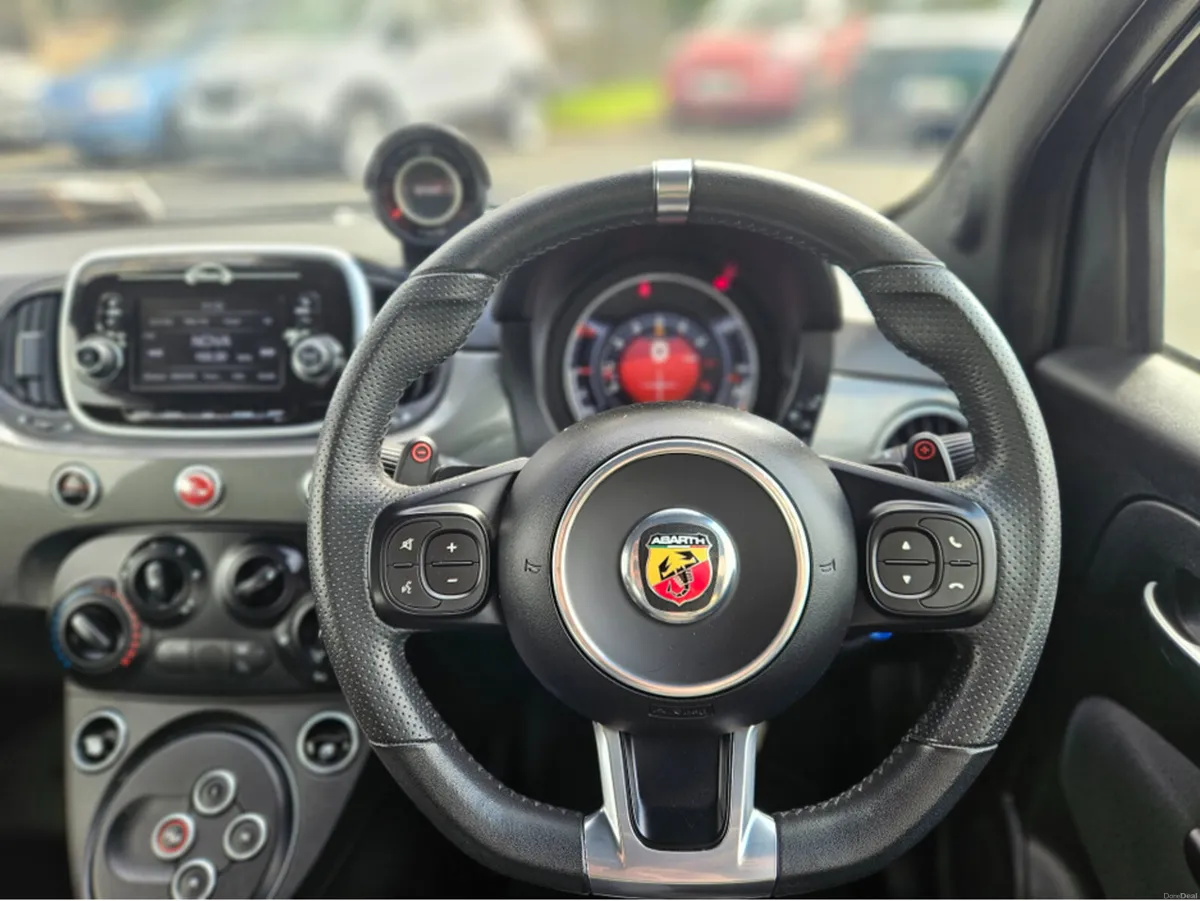 Abarth 500 1.4 TJET 145PS 3DR - Image 4