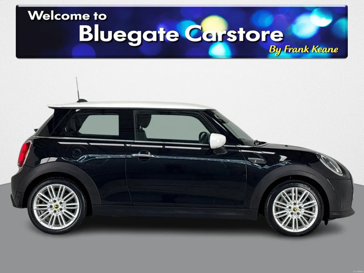 Mini Cooper ELECTRIC LEVEL 2**FRONT HEATED SEATS** - Image 3