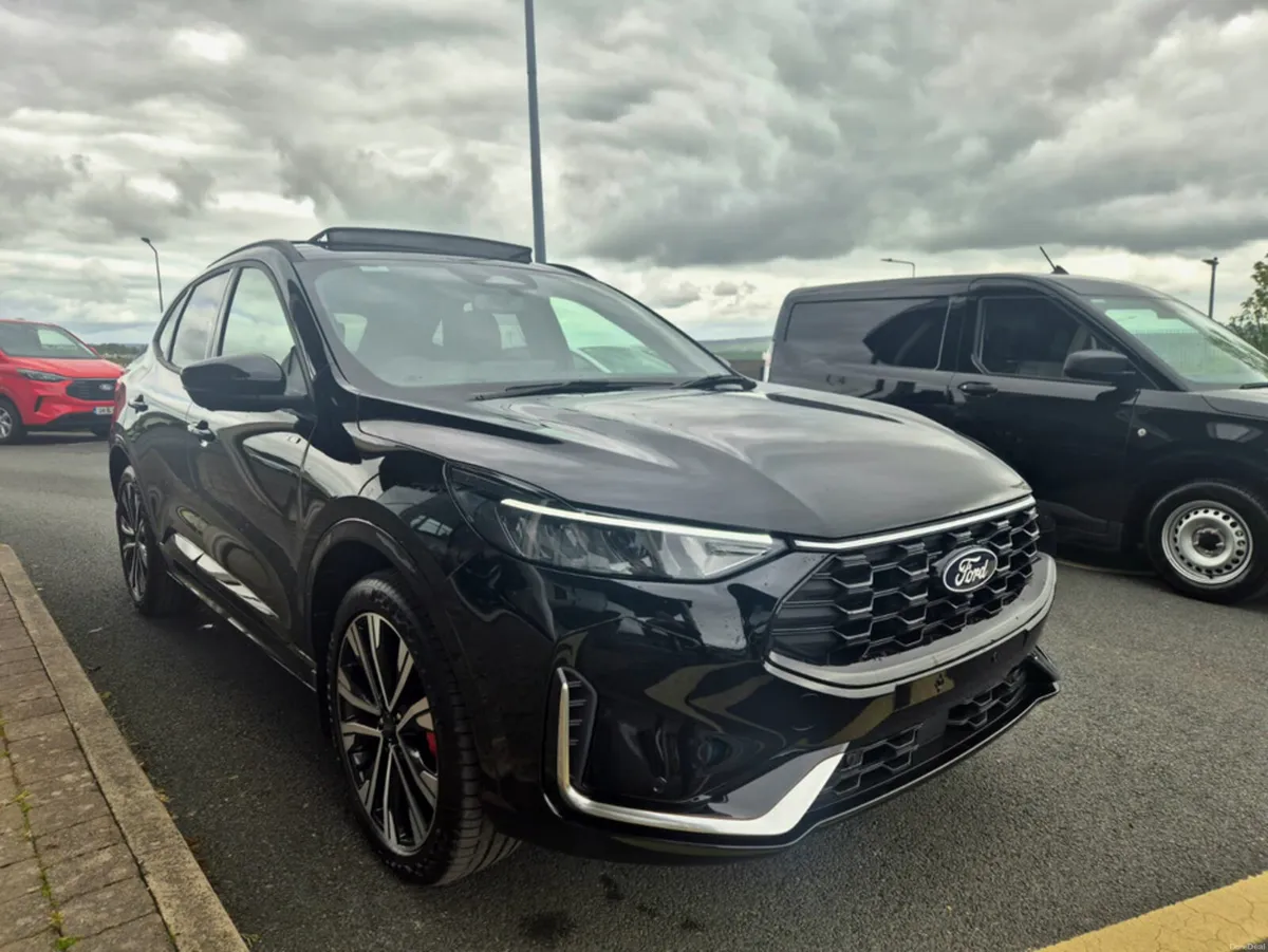 Ford Kuga ST-LINE X EDITION 2.5L 243PS PHEV - Image 5