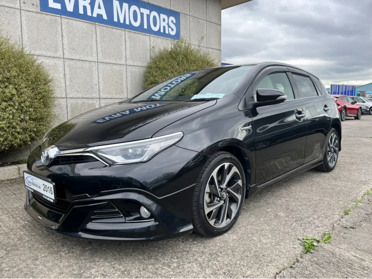 Toyota Auris G MODELLISTA AUTOMATIC HYBRID 1.8 PET - Image 5