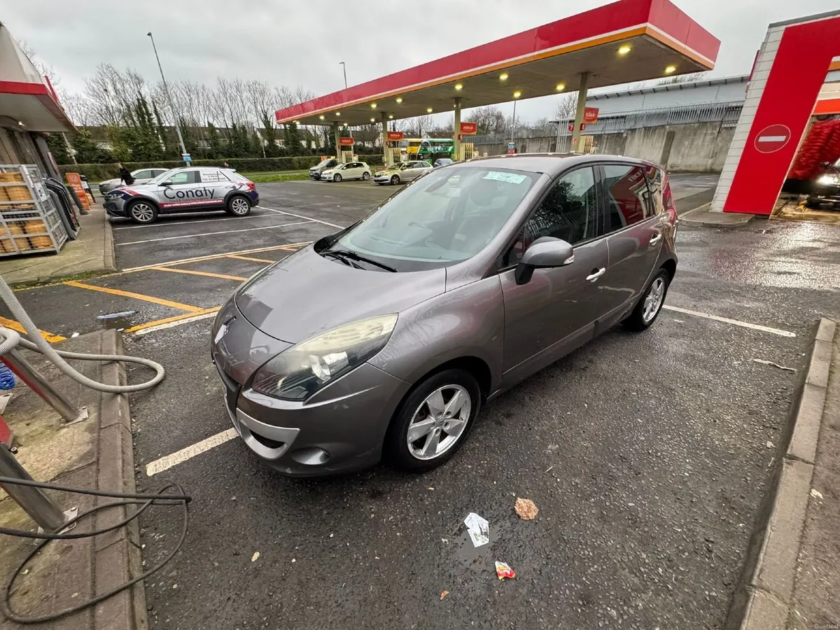 Renault Scenic 2011 - Image 2
