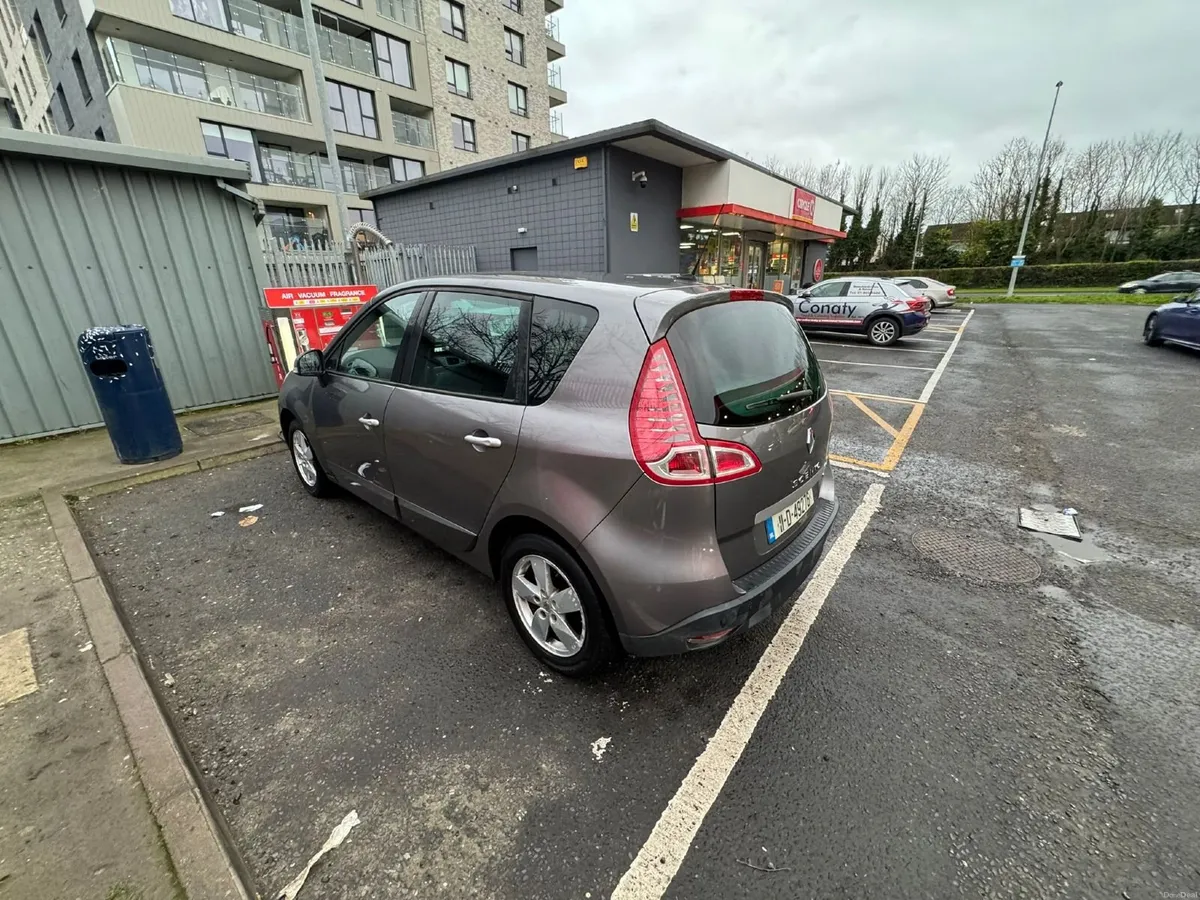 Renault Scenic 2011 - Image 4