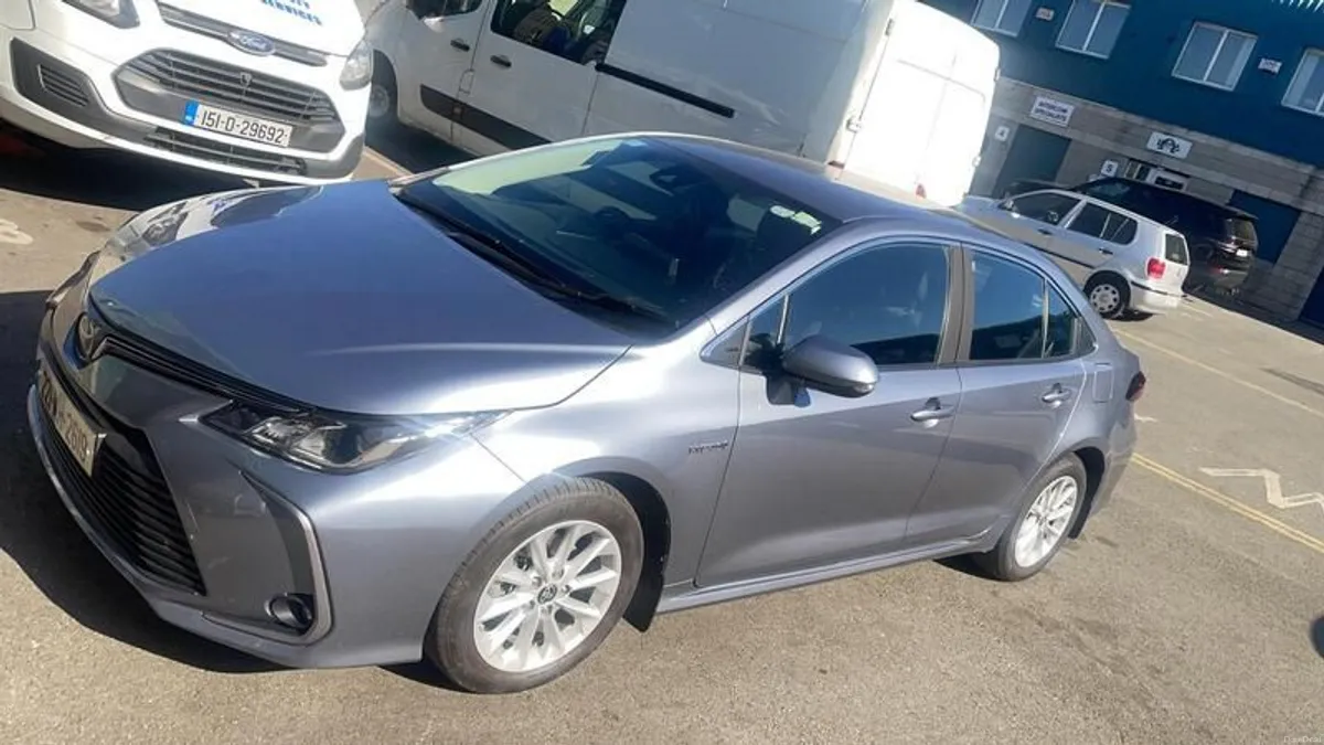 2022 Toyota Corolla - Image 3