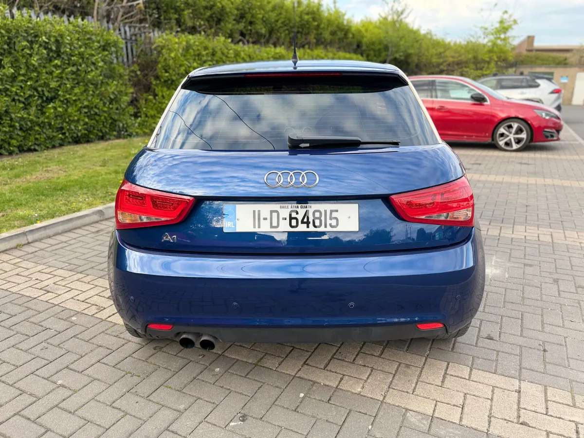 Audi A1 2011 Automatic 39 km - Image 4