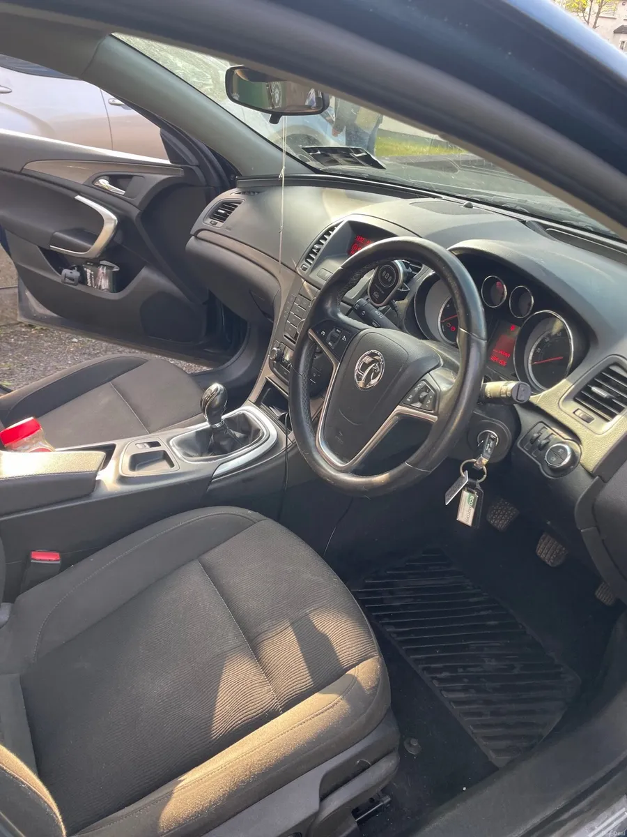 Vauxhall Insignia 2012 - Image 4