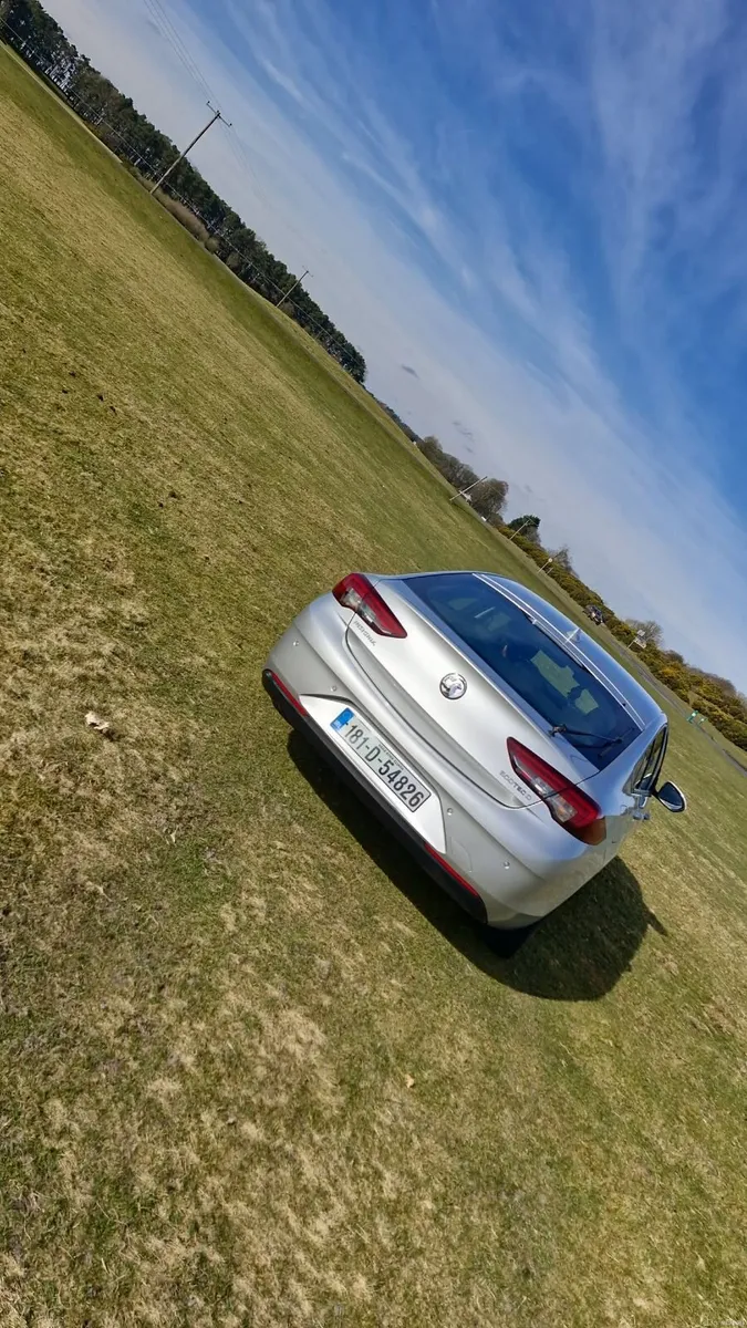Vauxhall Insignia 2018 - Image 1