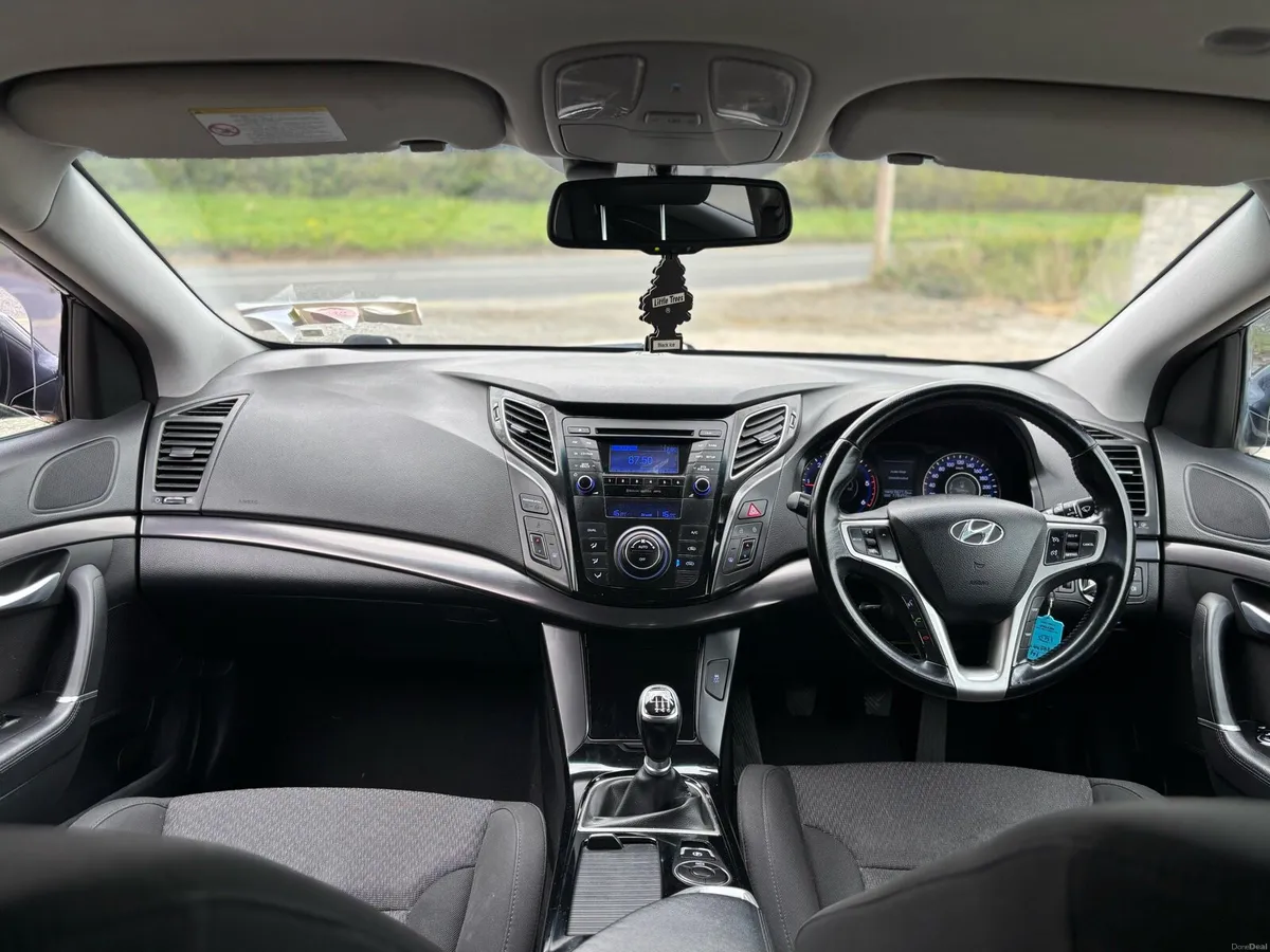2014 Hyundai i40 New Nct 07-27 Low Kilometres - Image 3