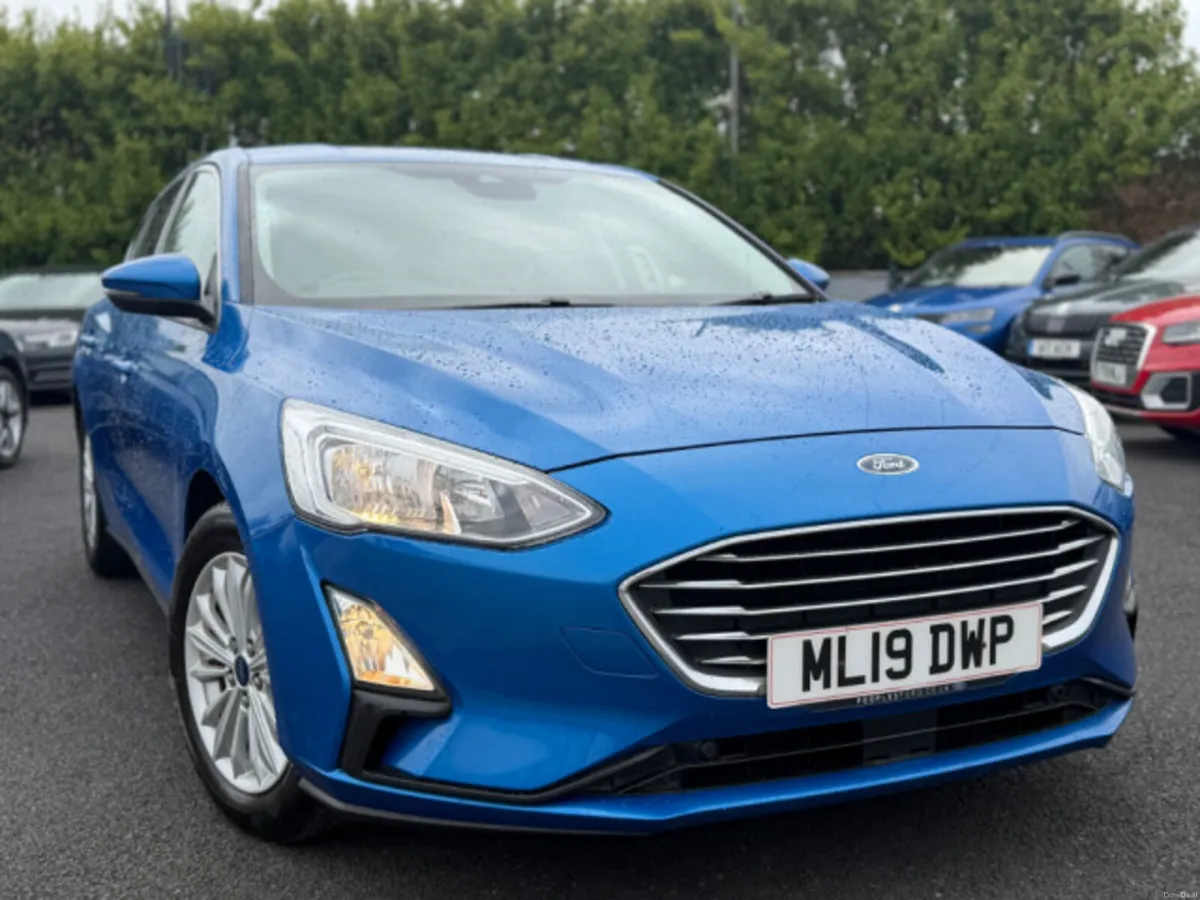 Ford Focus TITANIUM TDCI - Image 2