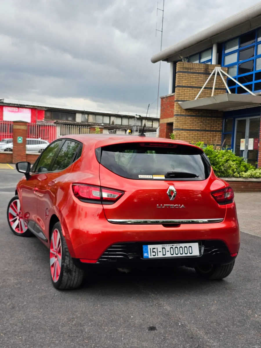 Renault Clio/Lutecia  Automatic 2015 - Image 4
