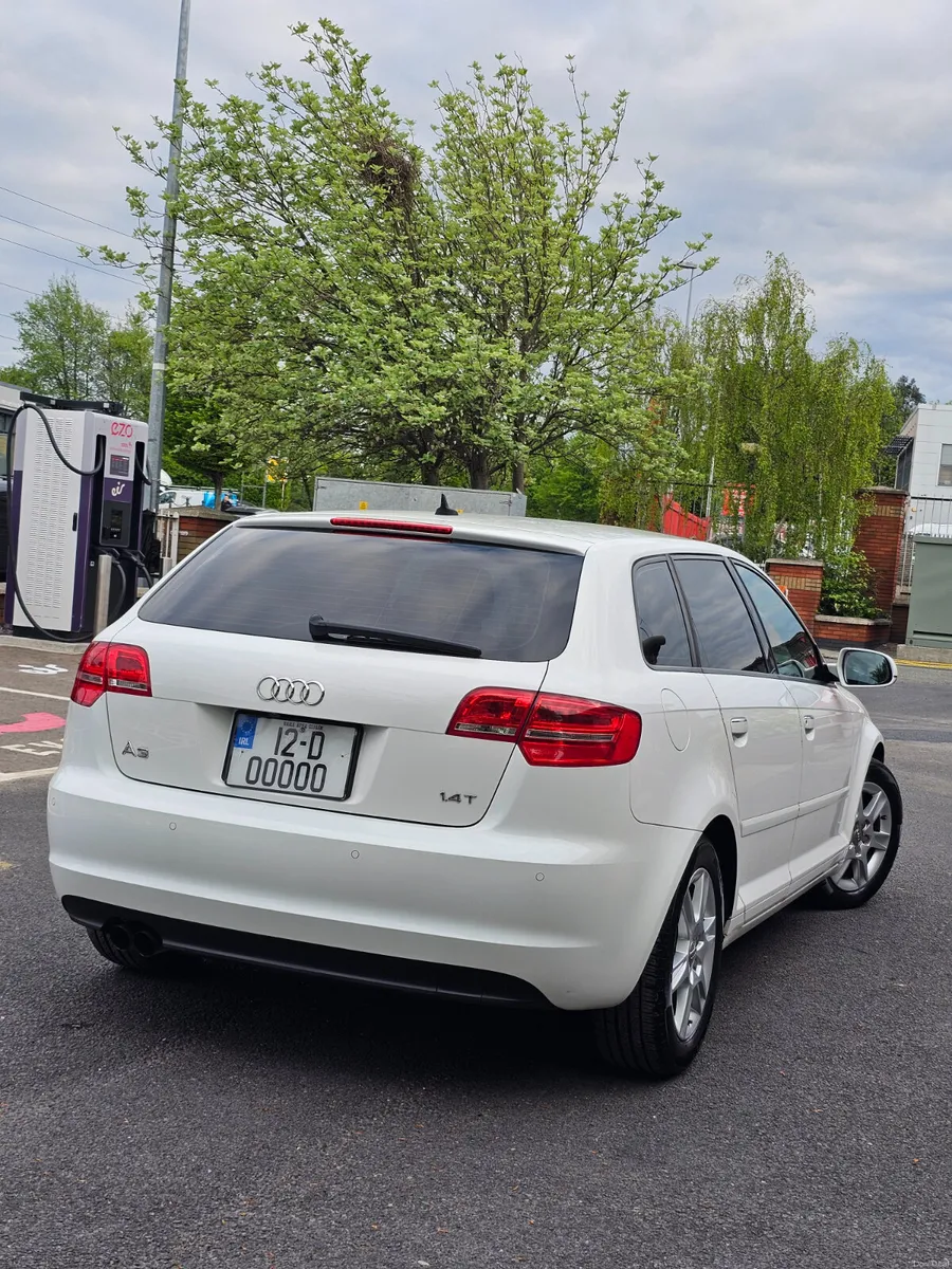 Audi A-3 2012 - Image 3