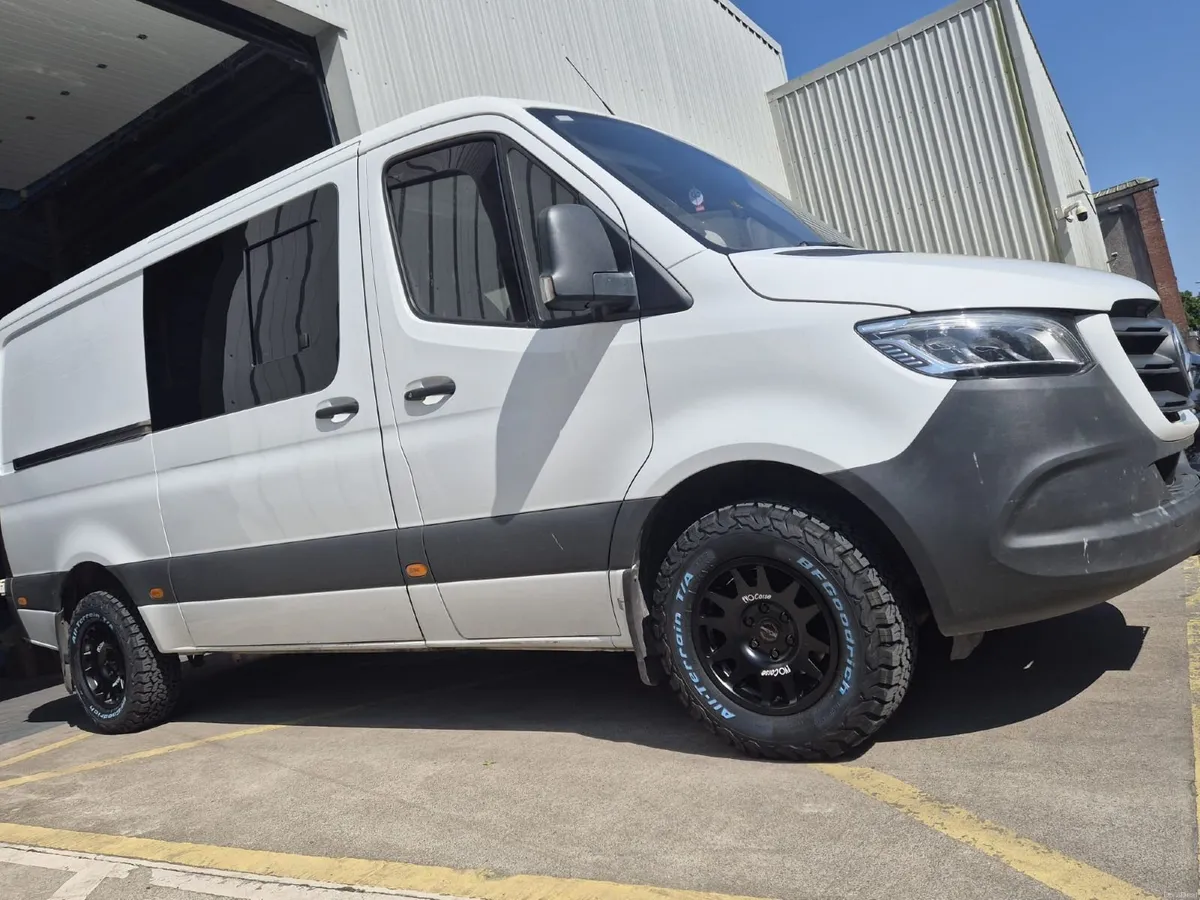 Mercedes-Benz Sprinter 2017 - Image 1