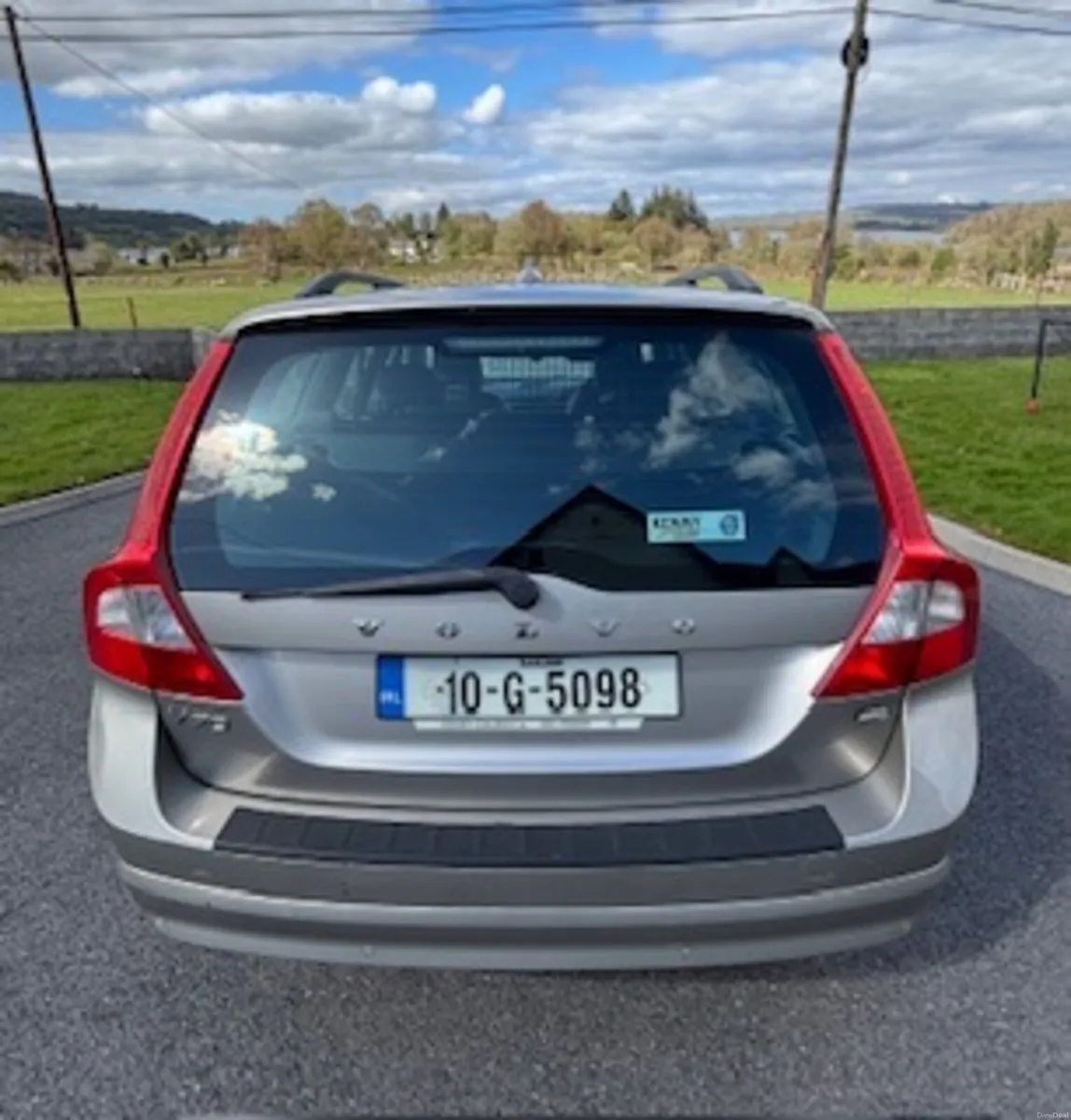 Volvo V70 2010 1.6 diesel - Image 2