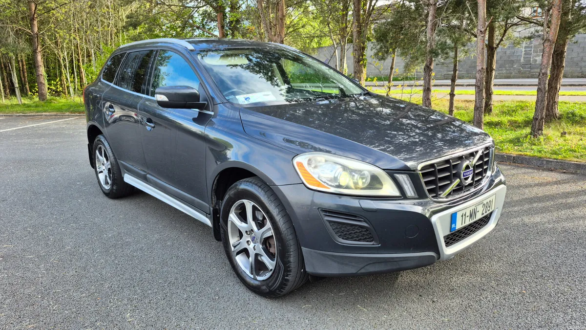 2011 Volvo XC60 2.0D DRIVE LUX LEATHER - Image 3