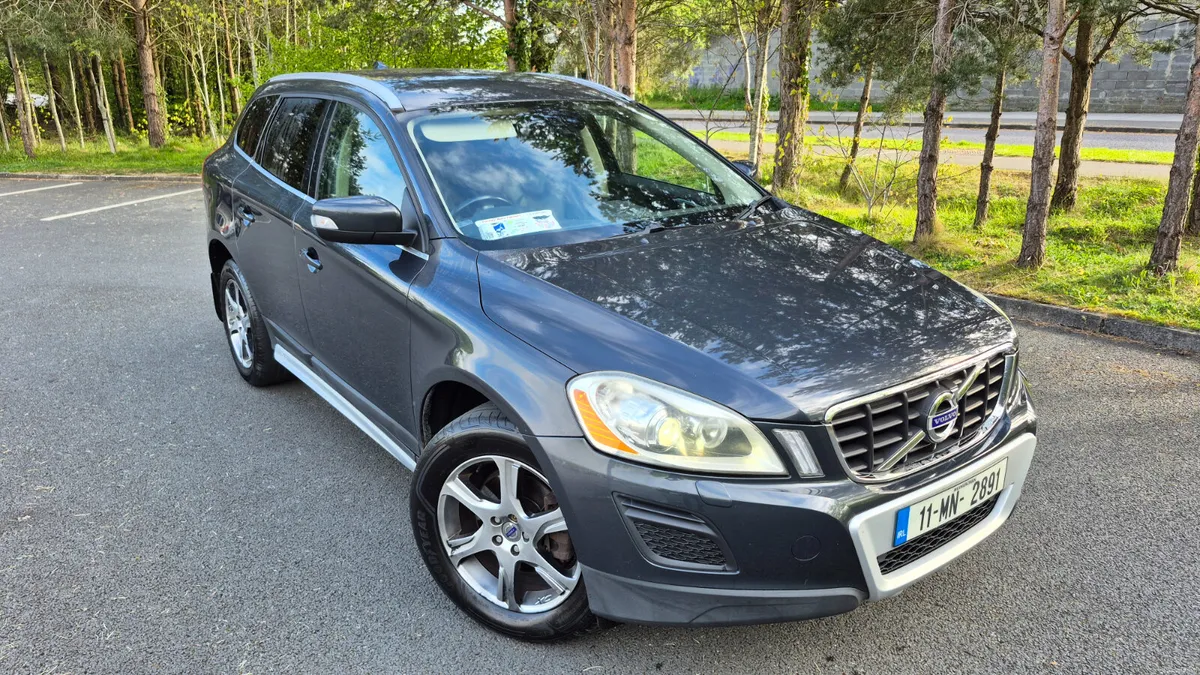 2011 Volvo XC60 2.0D DRIVE LUX LEATHER - Image 1
