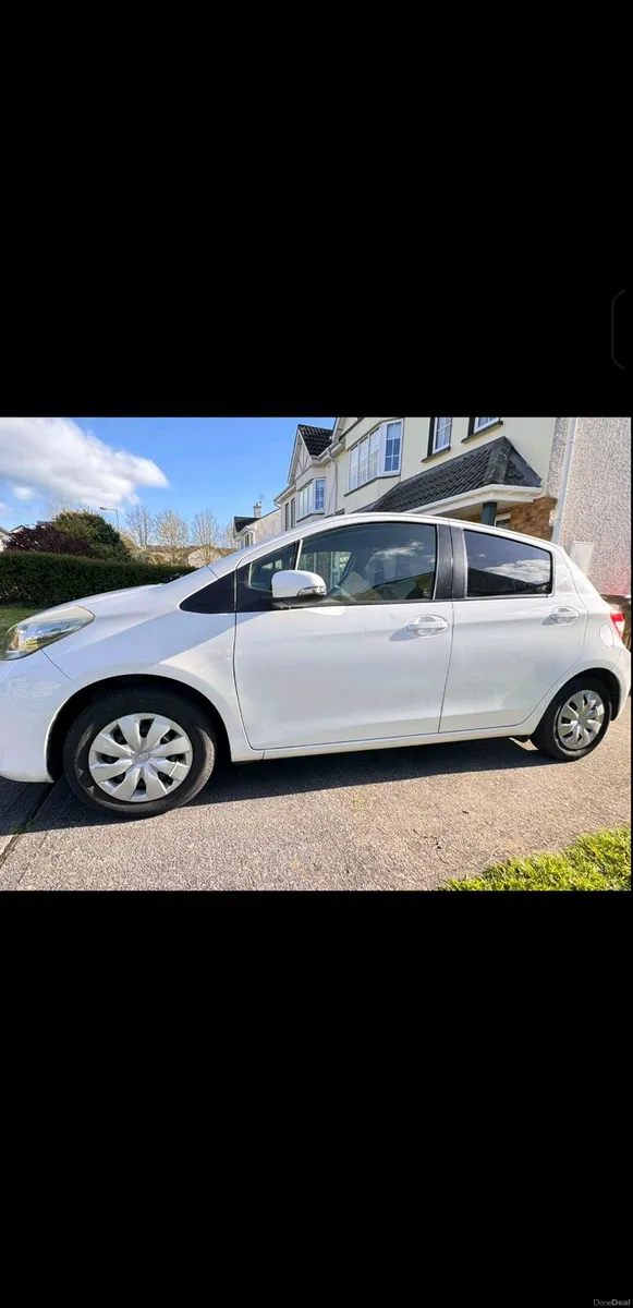 Toyota Vitz 2012  NCT expires 16.06.2025 - Image 3