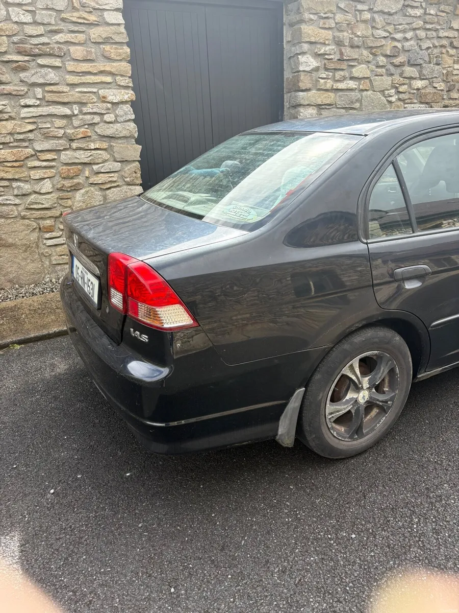 Honda Civic 2005 - Image 3