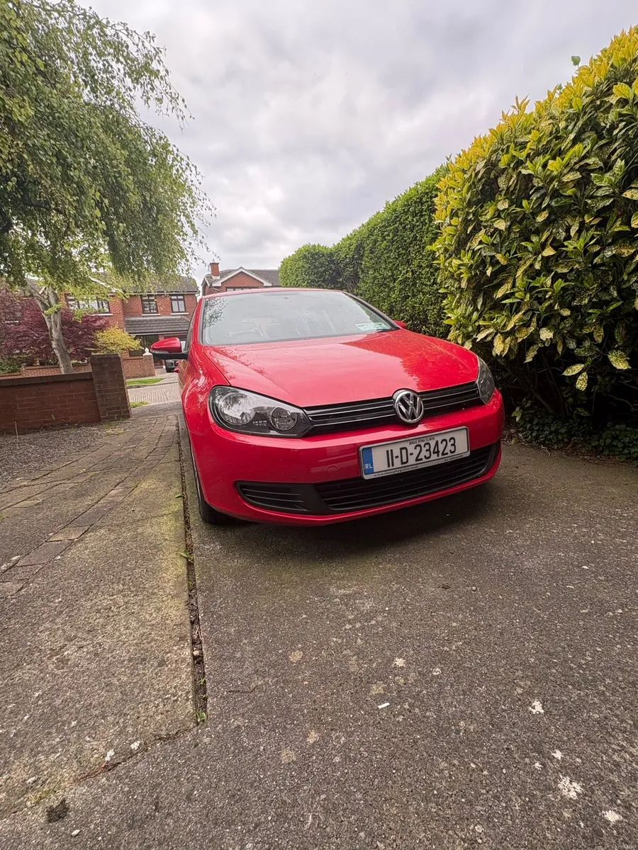 VW Golf (Automatic) Diesel - Image 2