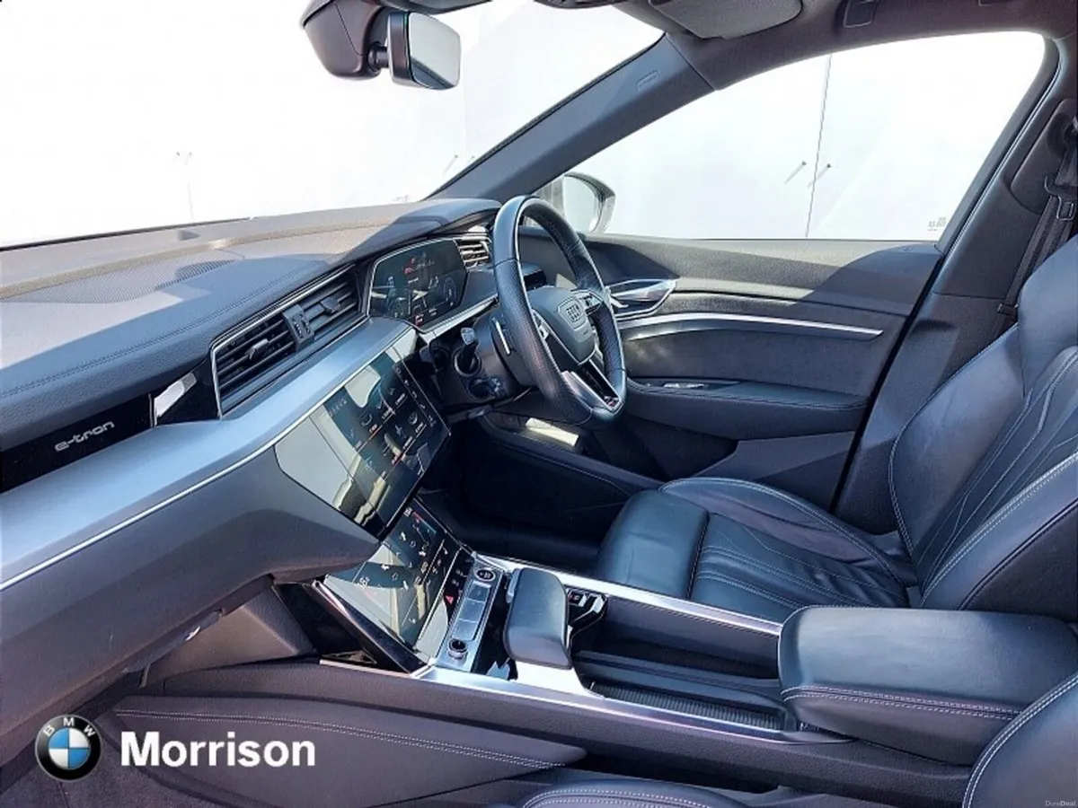 Audi e-tron 55 quattro S Line - Image 5