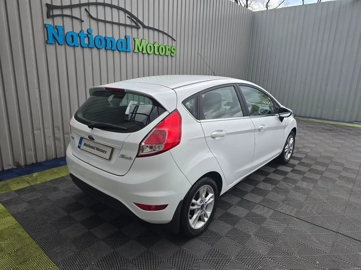 2015 Ford Fiesta 1.0 Petrol - Image 3