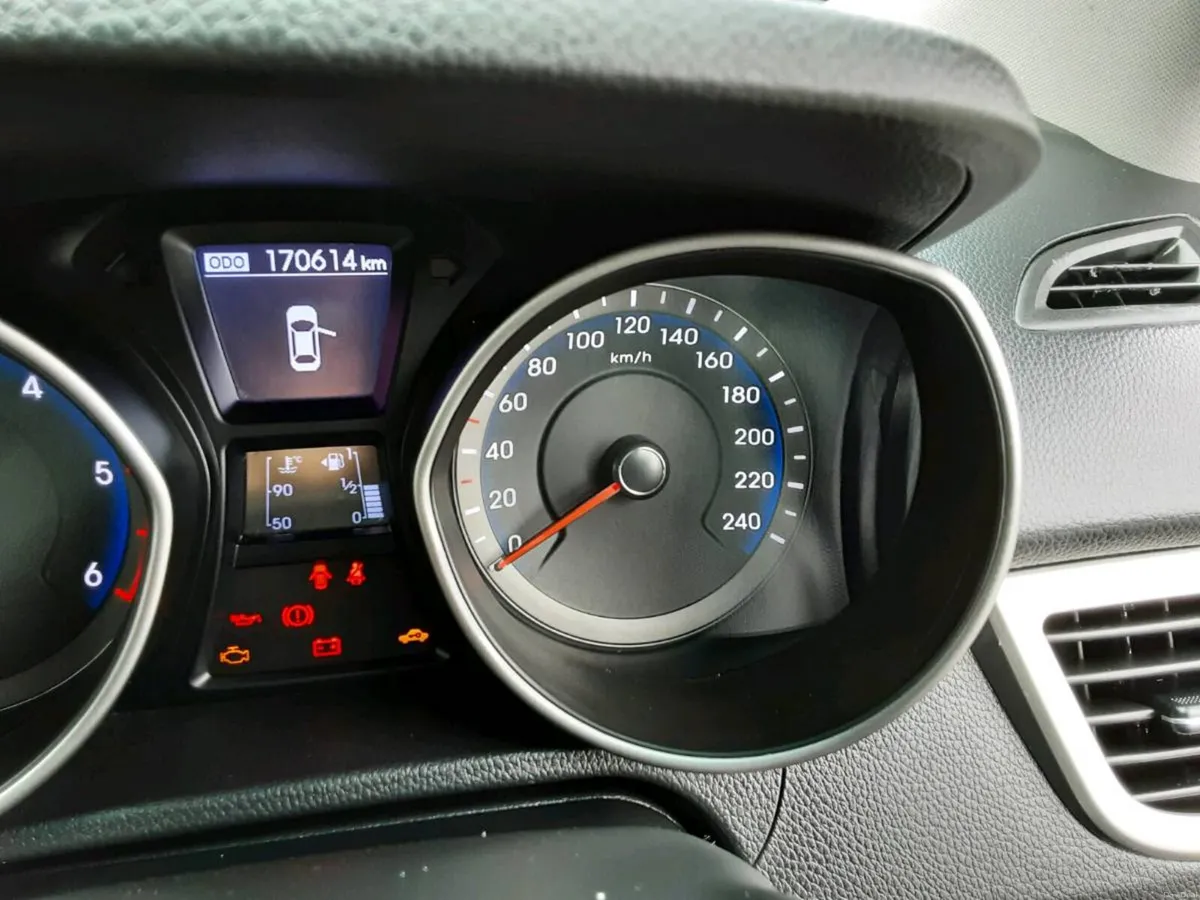 Hyundai i30 1.6 diesel 2016 - Image 3