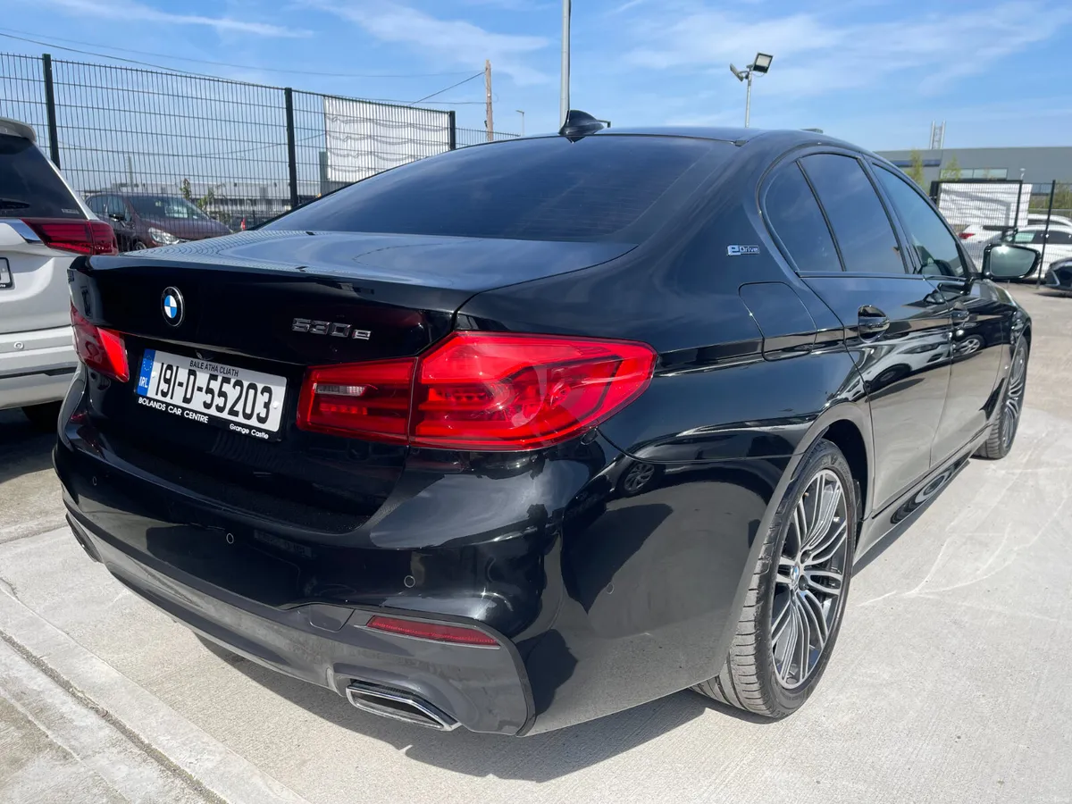 2019 BMW 530E M-SPORT AUTOMATIC (Only 20k Kms) - Image 5