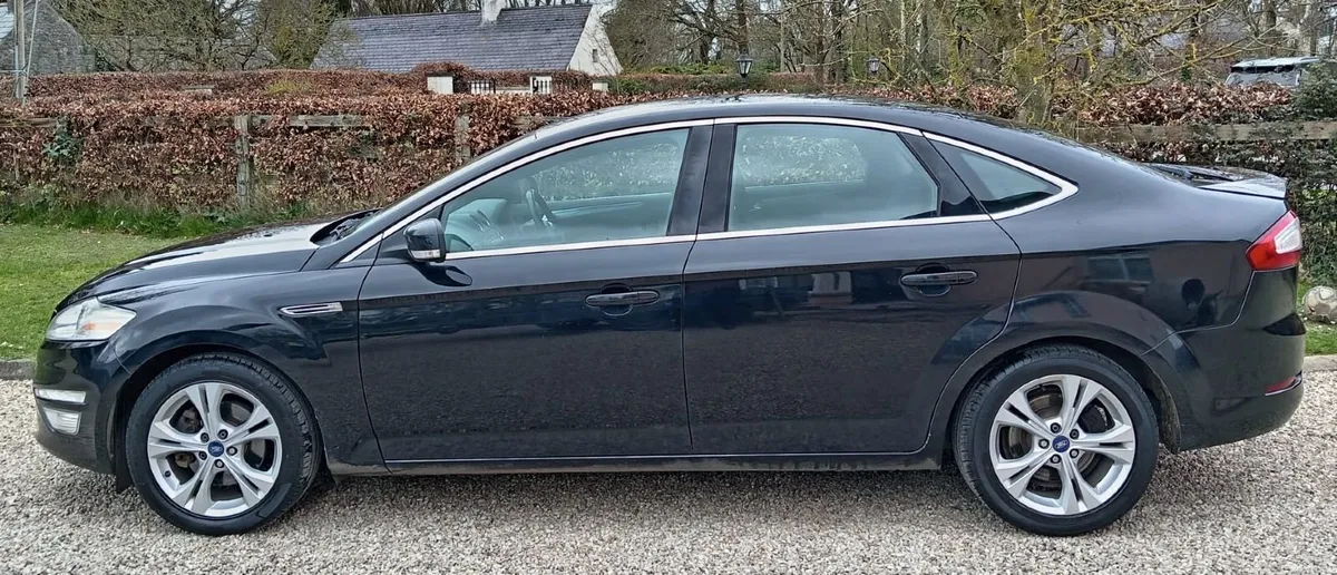 Ford Mondeo 2011 - Image 3