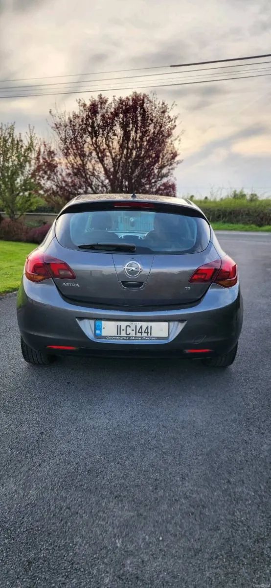 Opel Astra 1.6 (Auto) - Image 4