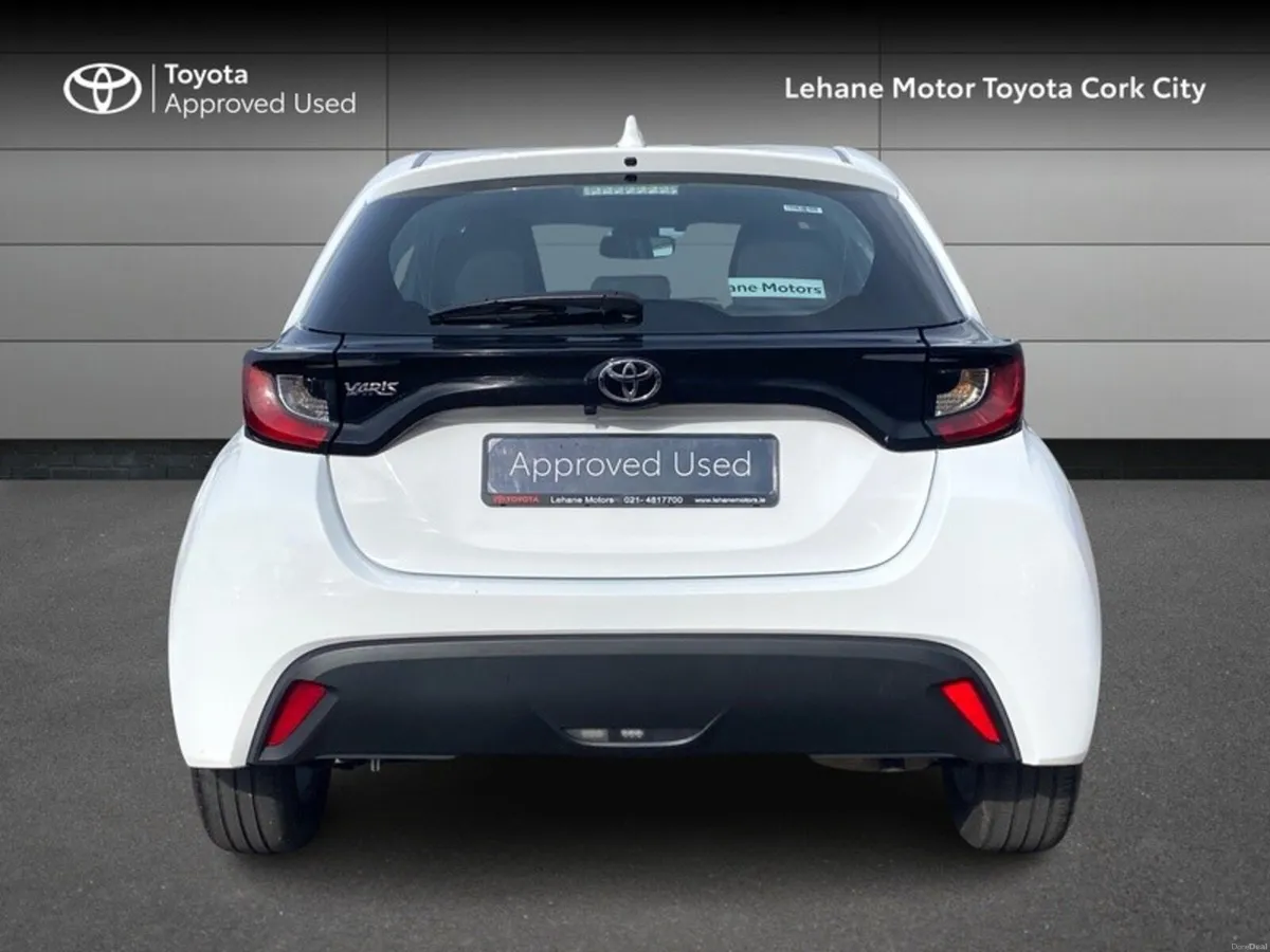 Toyota Yaris YARIS 1.5 LUNA - Image 4