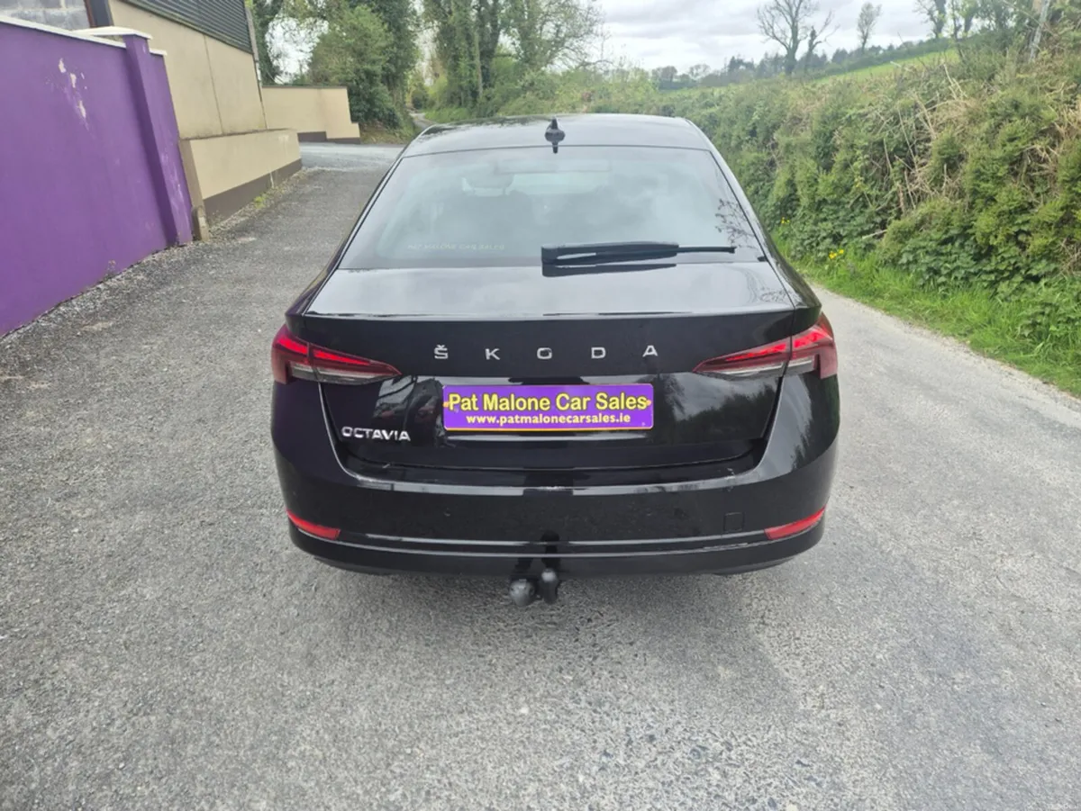 Skoda Octavia SE L FIRST ED TDI EDITION DSG - Image 5