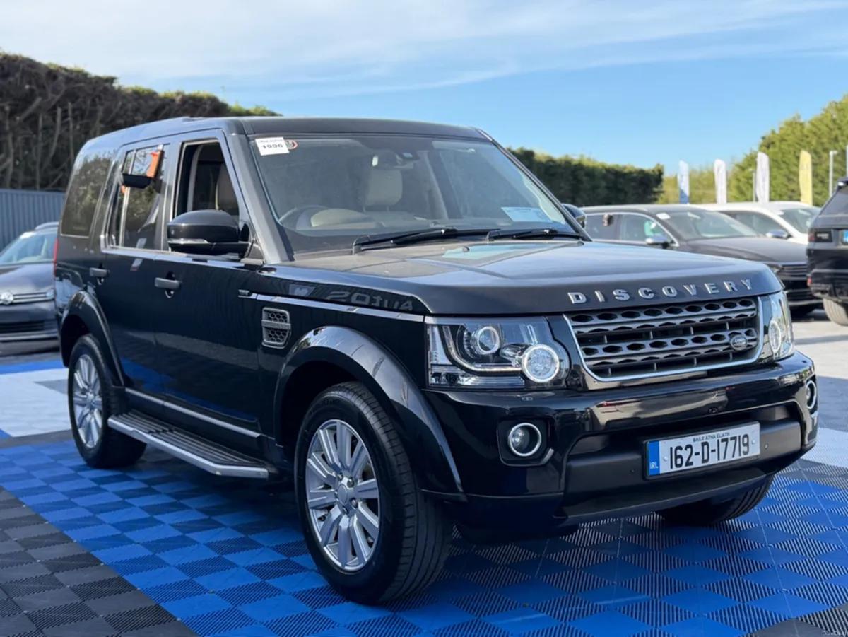 Land Rover Discovery 5 SEAT CREW CAB - 3.0L DIESEL - Image 4