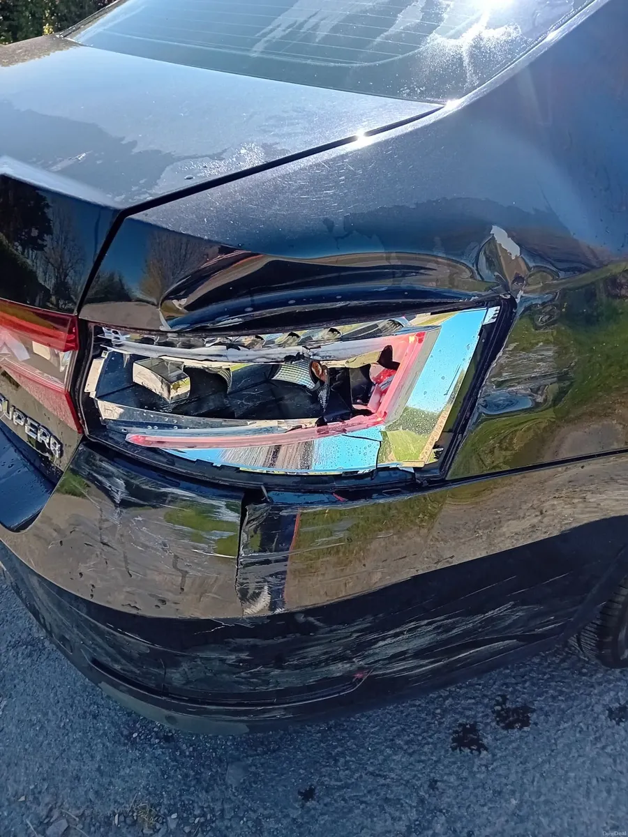 Skoda Superb 2016 Automatic- Light Damage - Image 2
