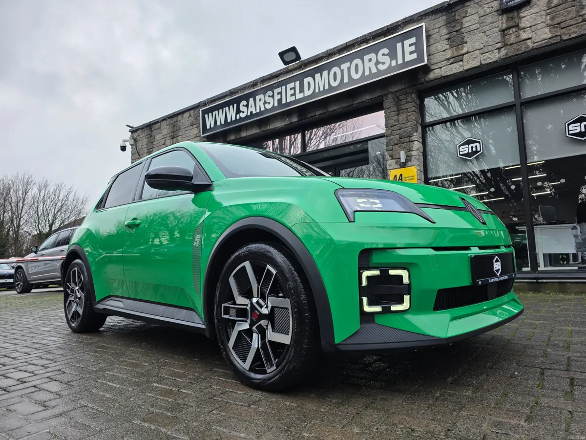 2025 RENAULT TECHNO E-TECH 110 KW 52KWH. - Image 1