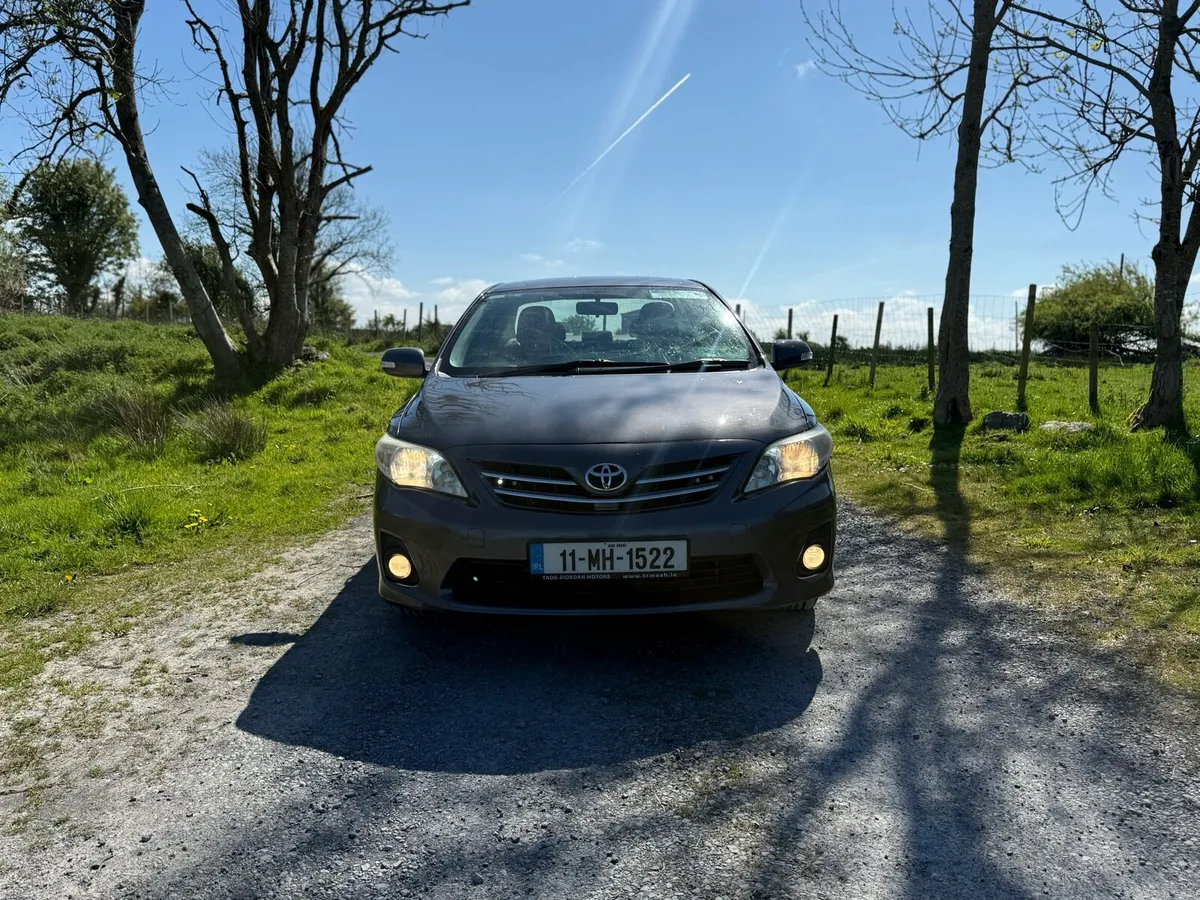 2011 Toyota Corolla 1.4 Diesel LOW MILEAGE !! - Image 3