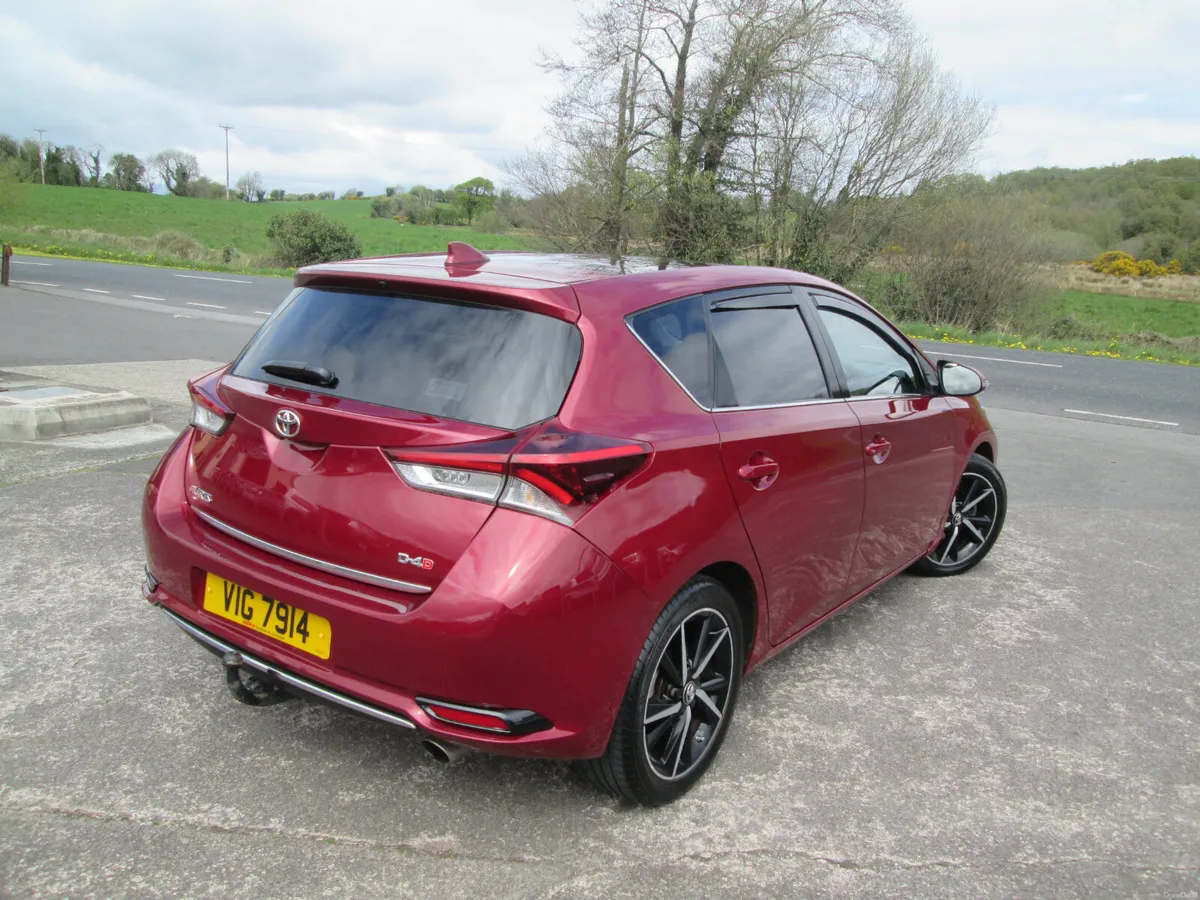 2018  TOYOTA  AURIS  1.6  D  DESIGN  5DR - Image 4