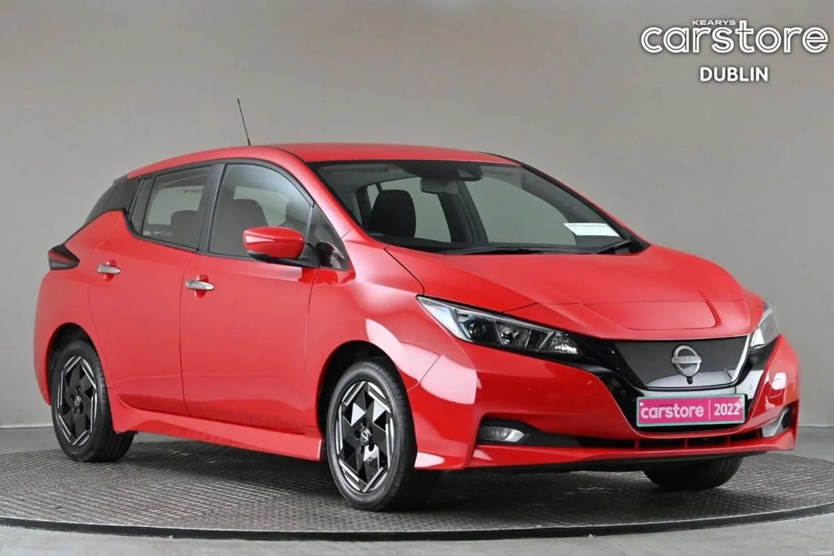 Nissan Leaf EV ACENTA 40KW 150BHP **REVERSE CAM** - Image 1