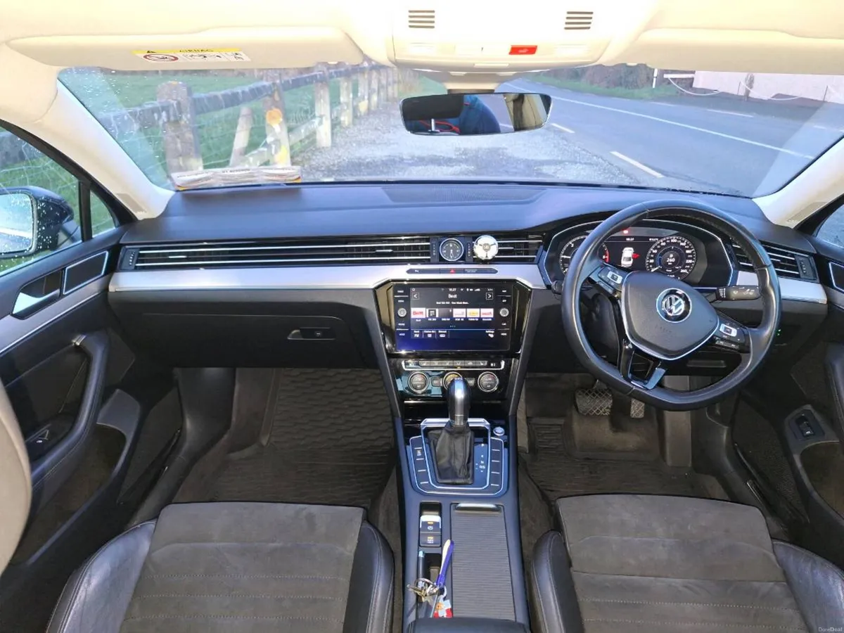 Volkswagen passat - Image 4