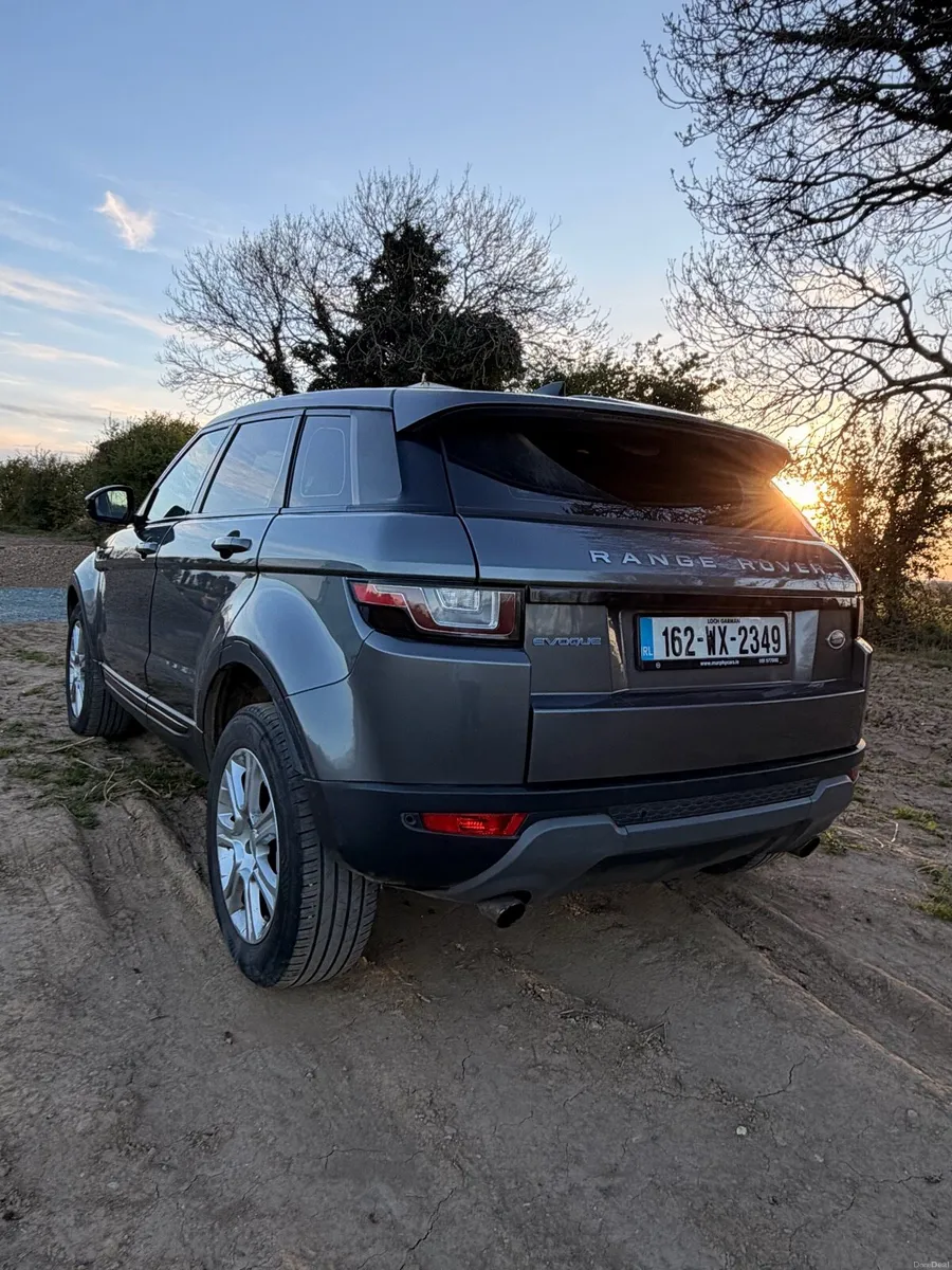 162 Range Rover Evoque - Image 2