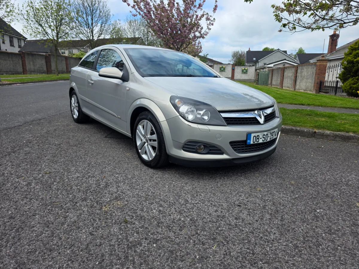Vauxhall Astra 1.7 diesel ( NCT and TAX ) !!! - Image 1