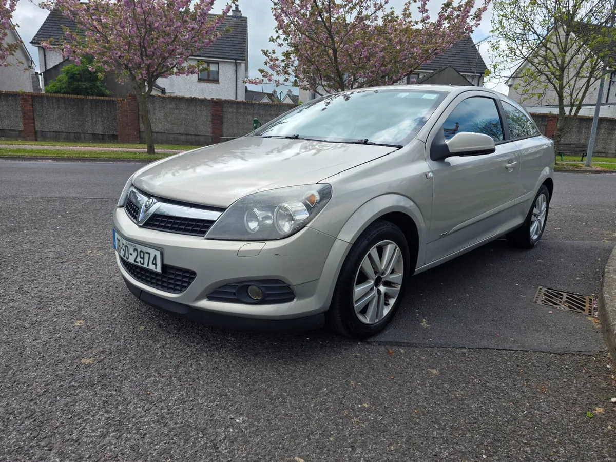 Vauxhall Astra 1.7 diesel ( NCT and TAX ) !!! - Image 2