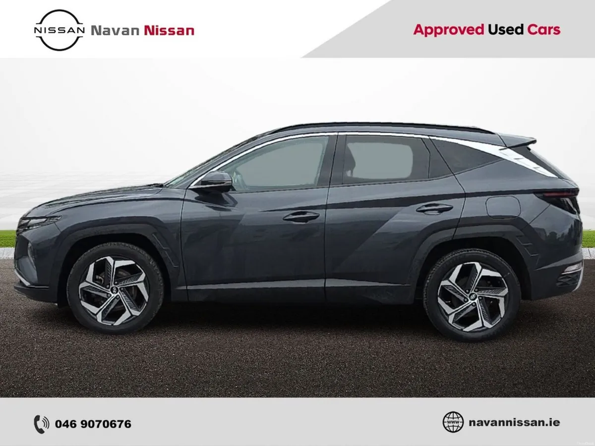 Hyundai Tucson 2WD Executive Plus HEV Auto *LUXURY - Image 4