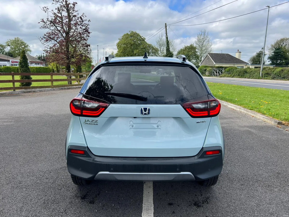 Honda Jazz Advance Crosstar e:HEV 2026 - Image 4