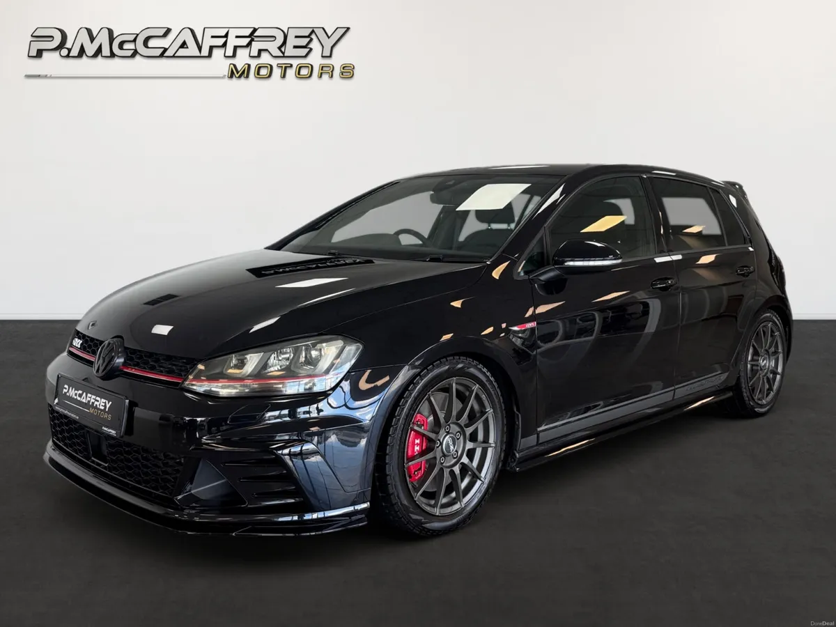 2016 Volkswagen Golf GTI 2.0 TSI CLUBSPORT STREET - Image 1