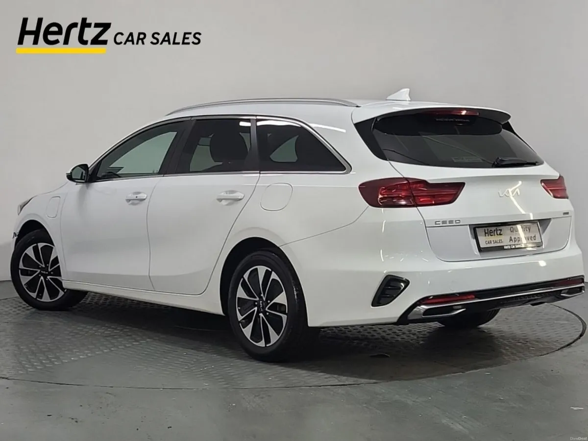 Kia Ceed *MANUFACTURERS WARRANTY UNTIL 2031*SW PHE - Image 3