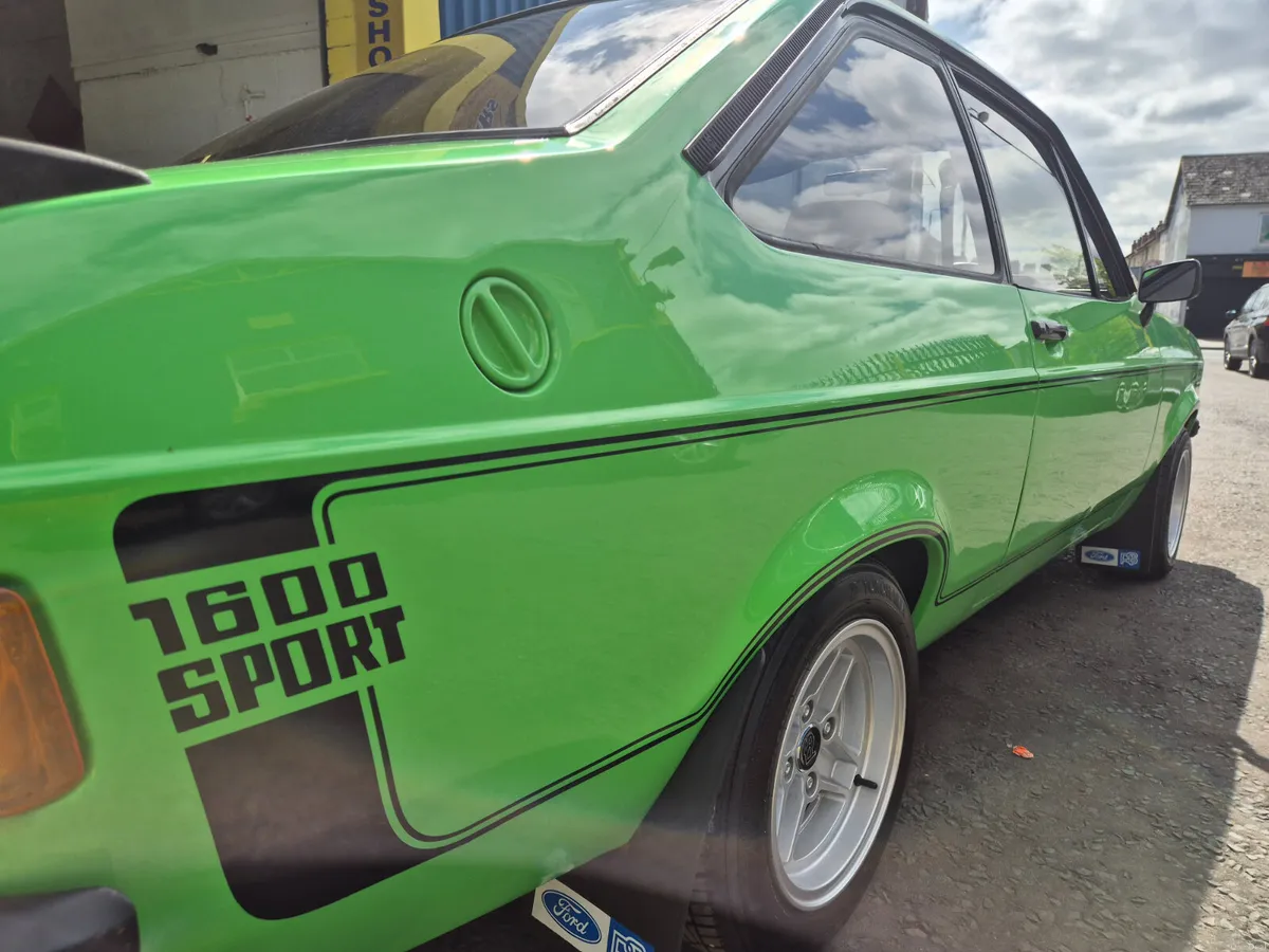 MK 2 ESCORT - Image 3