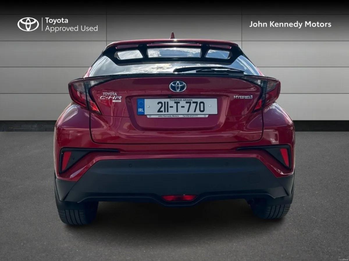 Toyota C-HR 1.8 HYBRID SPORT - Image 4