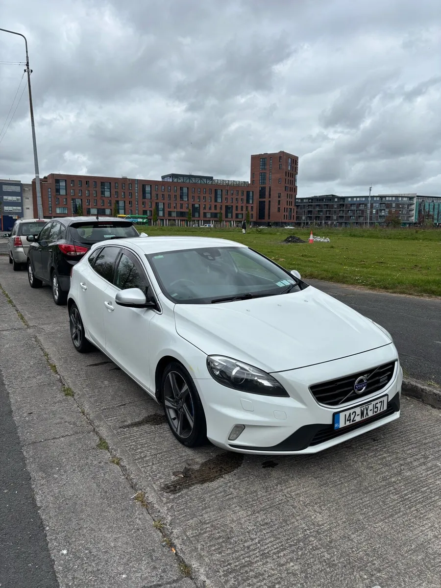 Volvo V40 (read ad) - Image 3