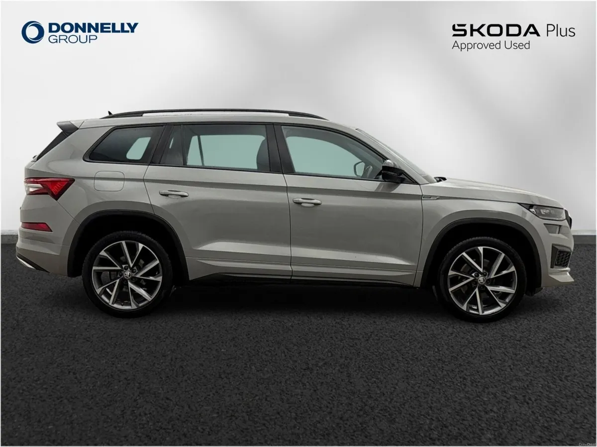Skoda KODIAQ Diesel Estate Sport Line - Image 4