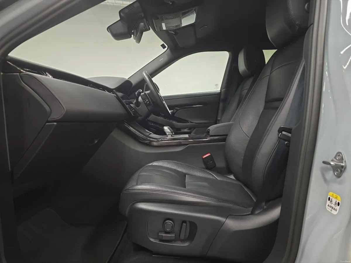Land Rover Range Rover Evoque Diesel Hatchback Dyn - Image 3